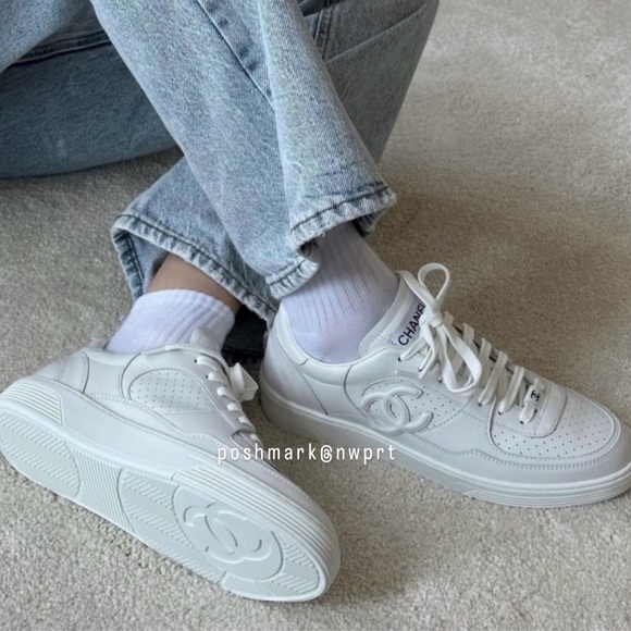 CHANEL 💯 23A White CC Logo Platform Leather Sneakers Runners 37.5 37 7 Box - Picture 2 of 11